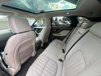 Used Jaguar F-Pace 2018 for sale - 78313948: Photo