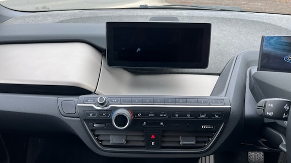Used BMW i3 2022 for sale - 76244584: Photo 8