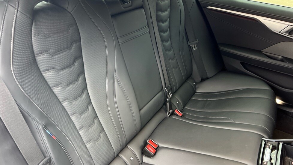 Used BMW 8 Series 2023 for sale - 76458735: Photo 35