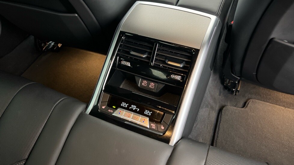 Used BMW 8 Series 2023 for sale - 76458735: Photo 38