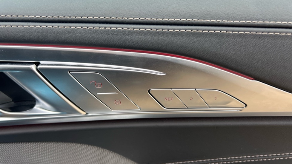 Used BMW 8 Series 2023 for sale - 76458735: Photo 43