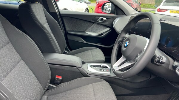 Used BMW 1 Series 2025 for sale - 76104374: Photo 11