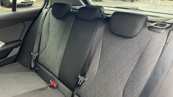 Used BMW 1 Series 2025 for sale - 76104374: Photo 12