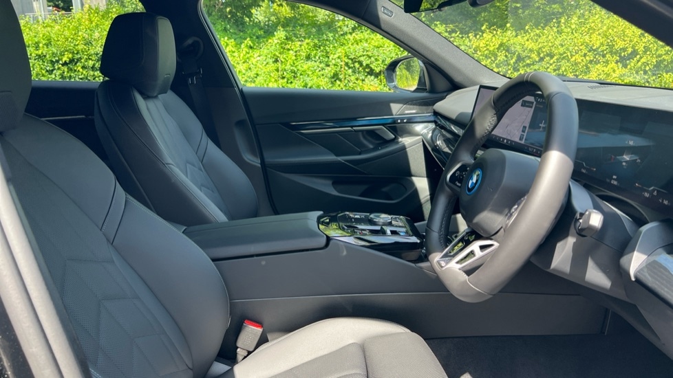 Used BMW i5 2025 for sale - 76635770: Photo 11