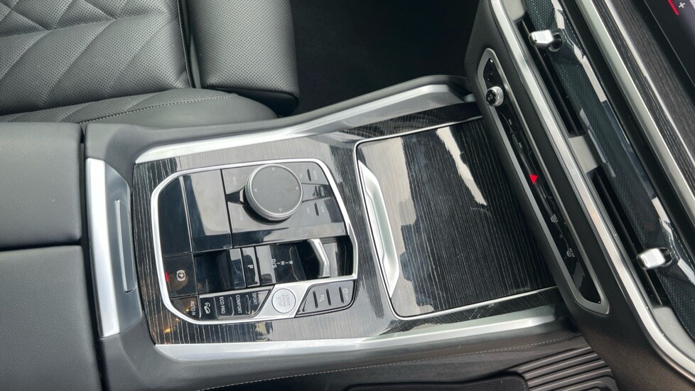 Used BMW X6 2025 for sale - 75910386: Photo 10
