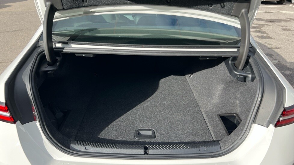 Used BMW i5 2025 for sale - 76328320: Photo 13