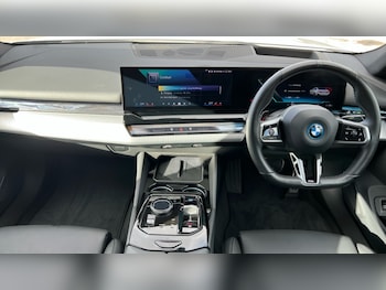 Used BMW i5 2025 for sale - 76328320: Photo