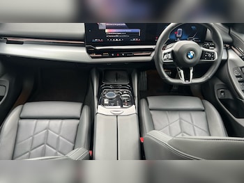 Used BMW 5 Series 2024 for sale - 76773351: Photo