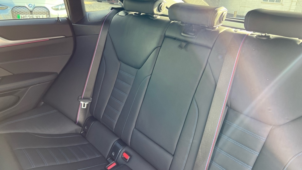 Used BMW 4 Series 2025 for sale - 76037621: Photo 12