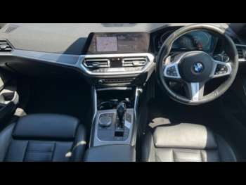 Used BMW 3 Series 2019 for sale - 75108202: Photo
