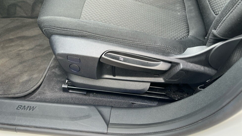 Used BMW 1 Series 2022 for sale - 76474856: Photo 35