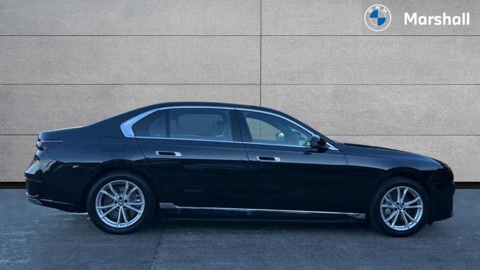 Used BMW i7 2025 for sale - 76635597: Photo 3