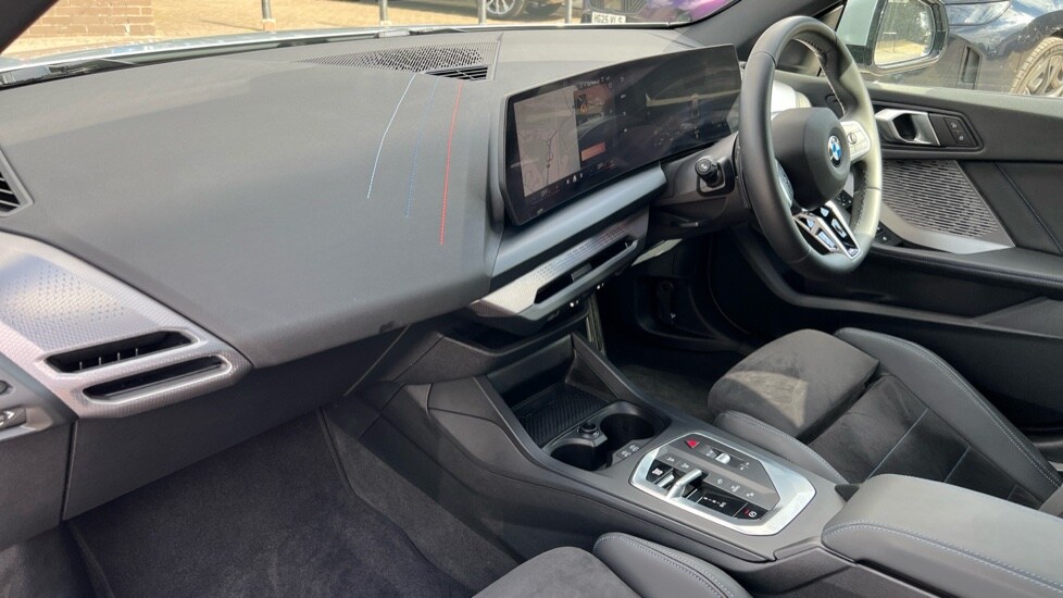 Used BMW 2 Series 2025 for sale - 76037735: Photo 7