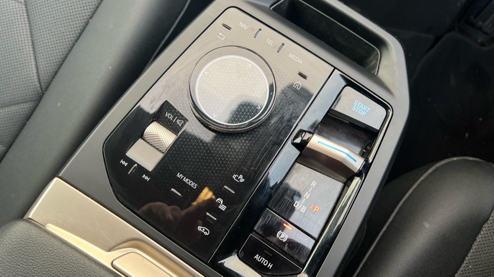 Used BMW iX 2022 for sale - 76773101: Photo 19