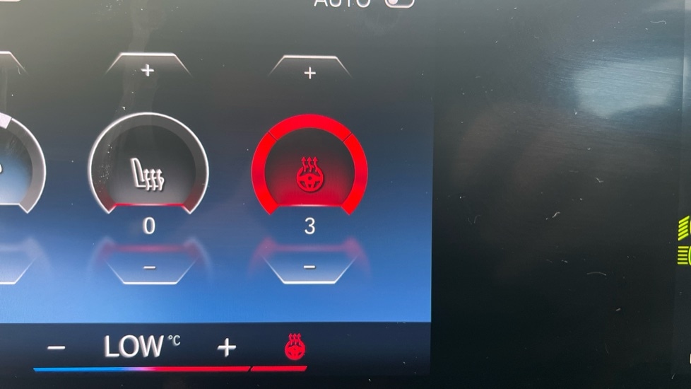 Used BMW iX 2022 for sale - 76773101: Photo 31