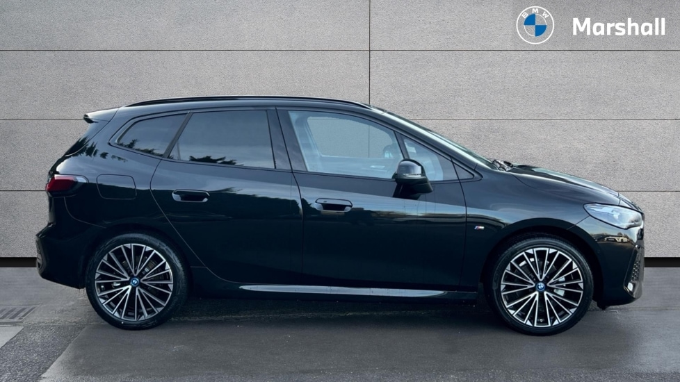 Used BMW 2 Series 2025 for sale - 76635594: Photo 3