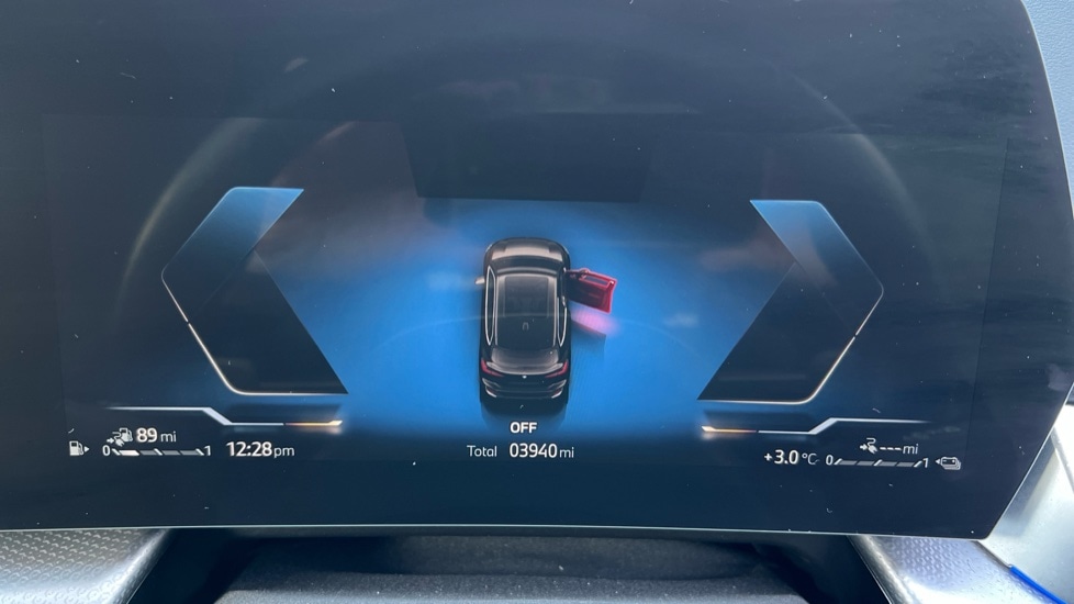 Used BMW 2 Series 2025 for sale - 76635594: Photo 9