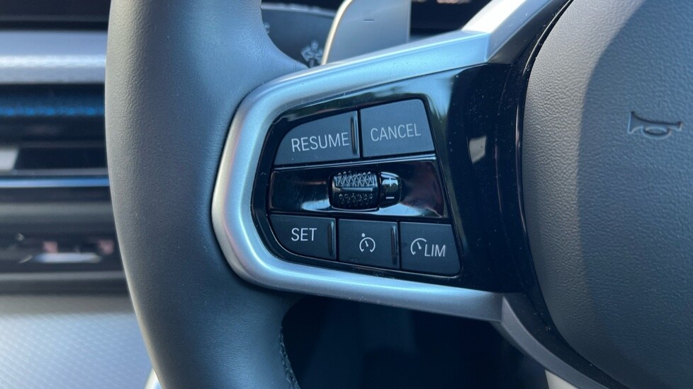 Used BMW 3 Series 2025 for sale - 76635593: Photo 31