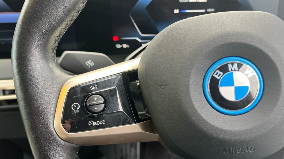 Used BMW iX 2022 for sale - 76773078: Photo 17