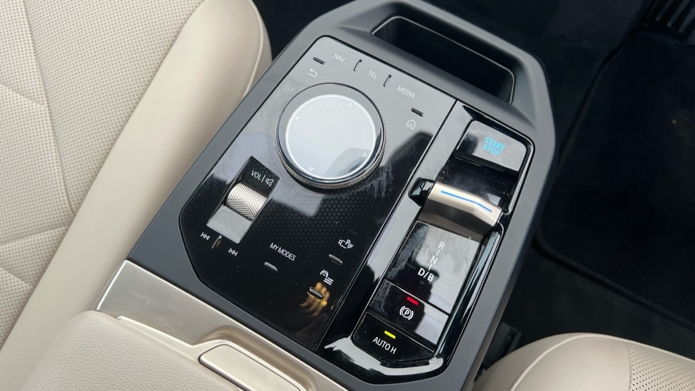 Used BMW iX 2022 for sale - 76773078: Photo 19