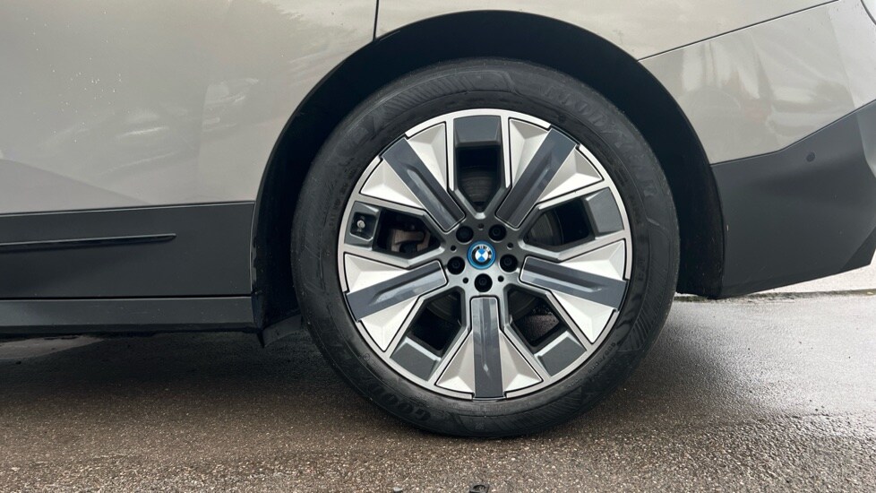 Used BMW iX 2022 for sale - 76773078: Photo 26