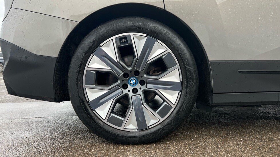 Used BMW iX 2022 for sale - 76773078: Photo 27