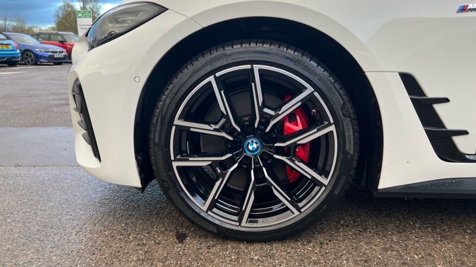 Used BMW i4 2022 for sale - 76773306: Photo 25