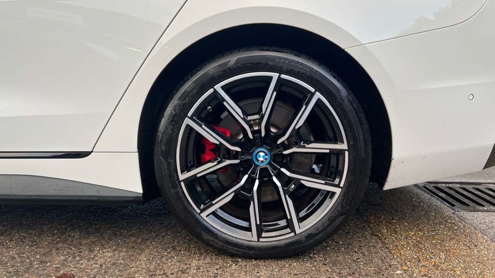 Used BMW i4 2022 for sale - 76773306: Photo 26