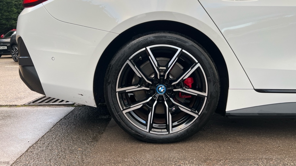 Used BMW i4 2022 for sale - 76773306: Photo 27