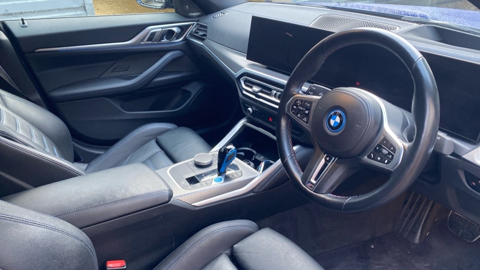 Used BMW i4 2023 for sale - 76901421: Photo 9