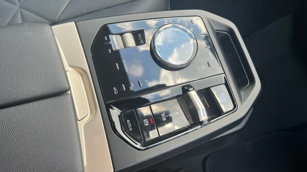 Used BMW iX 2022 for sale - 75394194: Photo 19