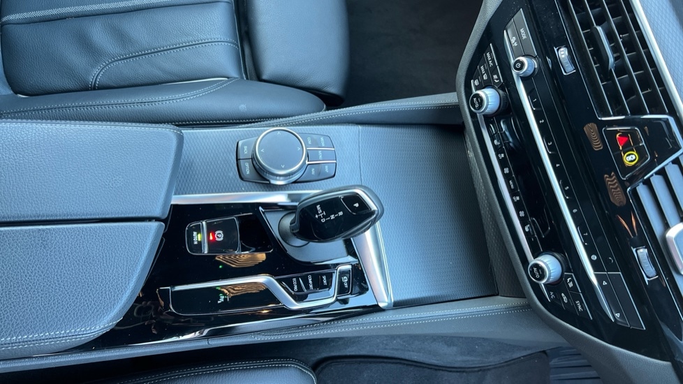 Used BMW 5 Series 2022 for sale - 76410598: Photo 10