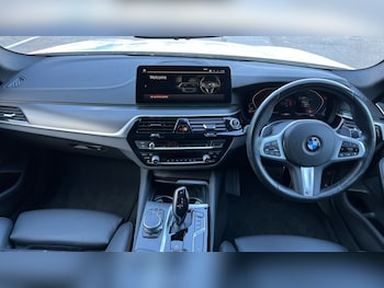 Used BMW 5 Series 2022 for sale - 76410598: Photo