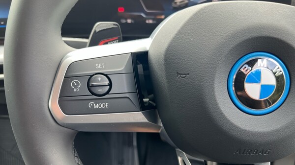 Used BMW iX2 2025 for sale - 75394201: Photo 17