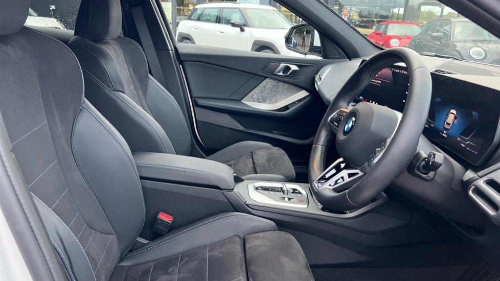 Used BMW 1 Series 2025 for sale - 76623571: Photo 11