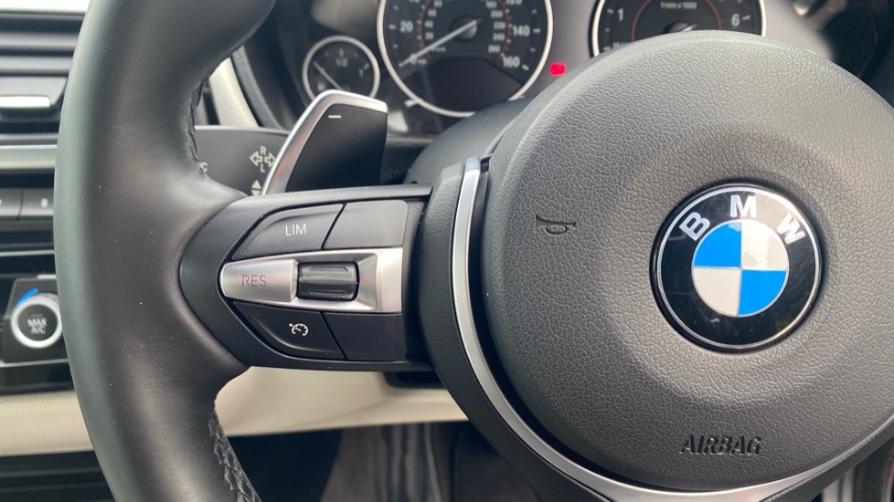 Used BMW 4 Series 2017 for sale - 76927763: Photo 17