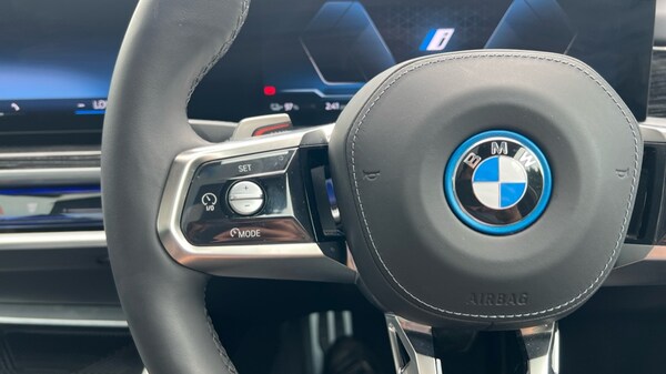 Used BMW i7 2025 for sale - 75394220: Photo 17