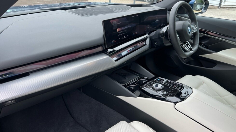 Used BMW i5 2025 for sale - 76635745: Photo 7