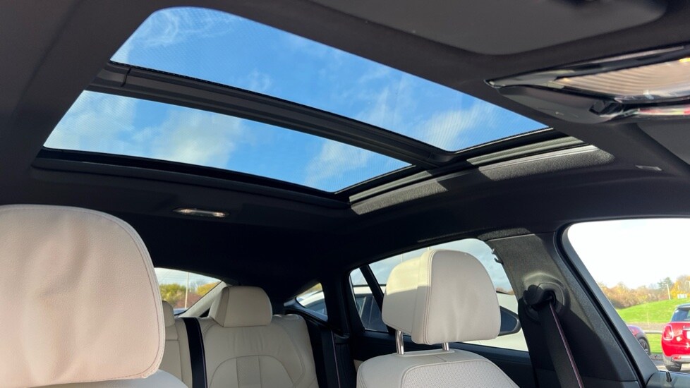 Used BMW X6 2022 for sale - 76404760: Photo 32