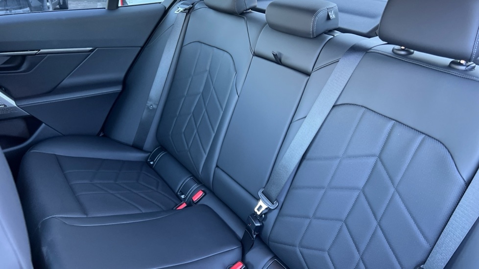 Used BMW 5 Series 2025 for sale - 76400801: Photo 12