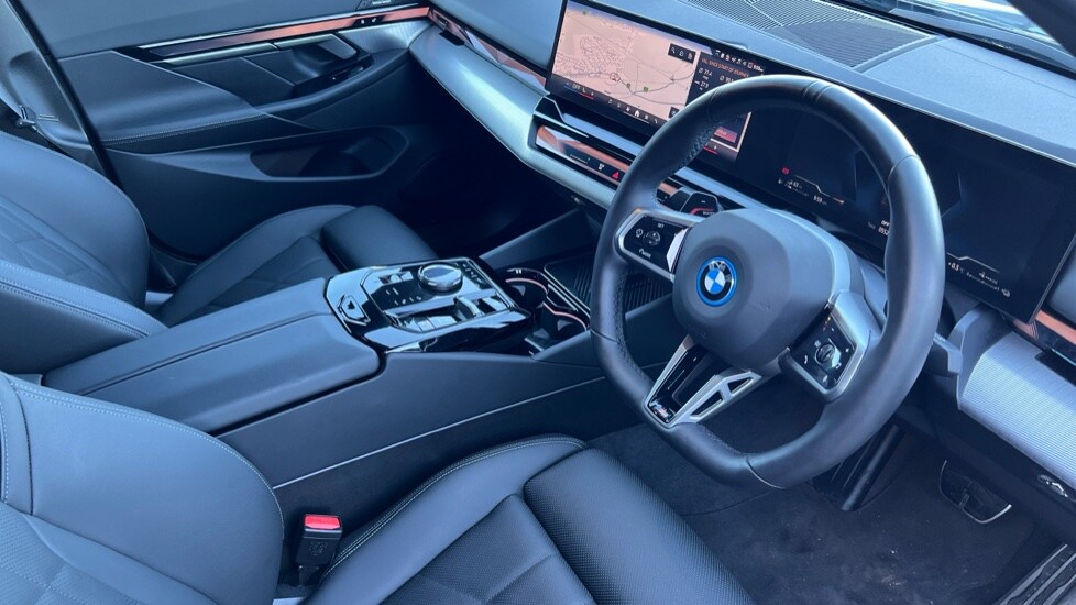 Used BMW 5 Series 2025 for sale - 76400801: Photo 6