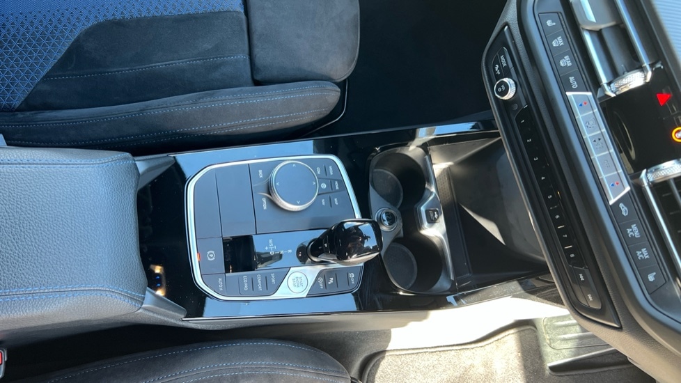Used BMW 1 Series 2024 for sale - 76172459: Photo 10