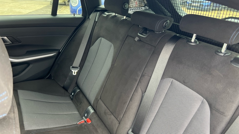 Used BMW 3 Series 2025 for sale - 76328004: Photo 12