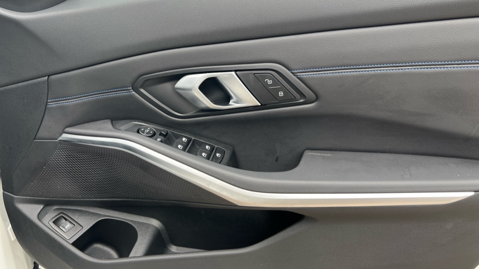 Used BMW 3 Series 2025 for sale - 76328004: Photo 20