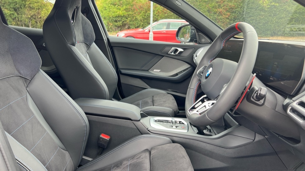 Used BMW 1 Series 2025 for sale - 76146067: Photo 11