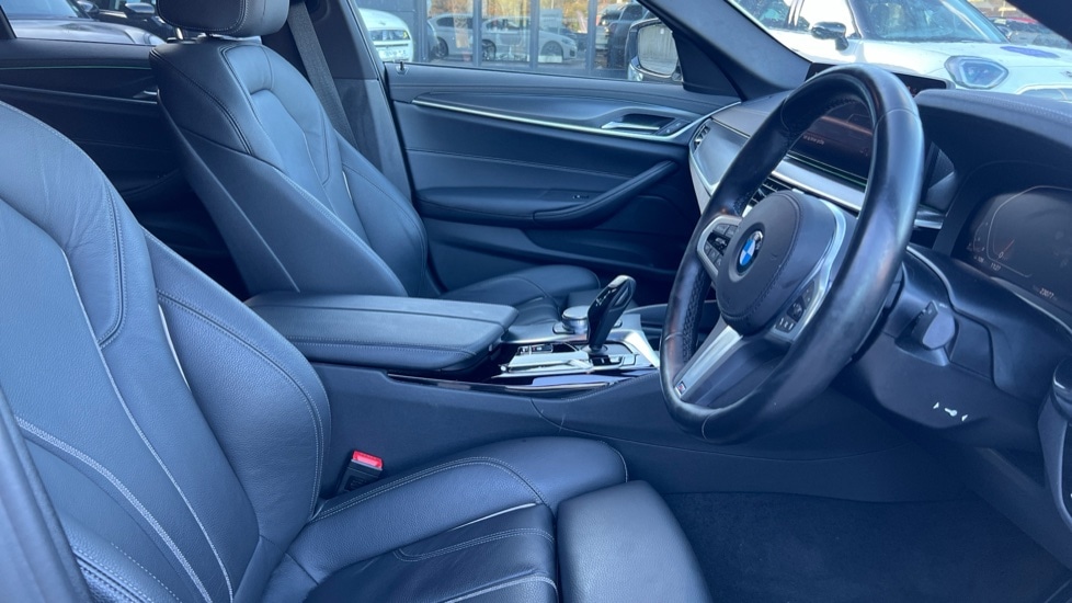 Used BMW 5 Series 2022 for sale - 77067703: Photo 11