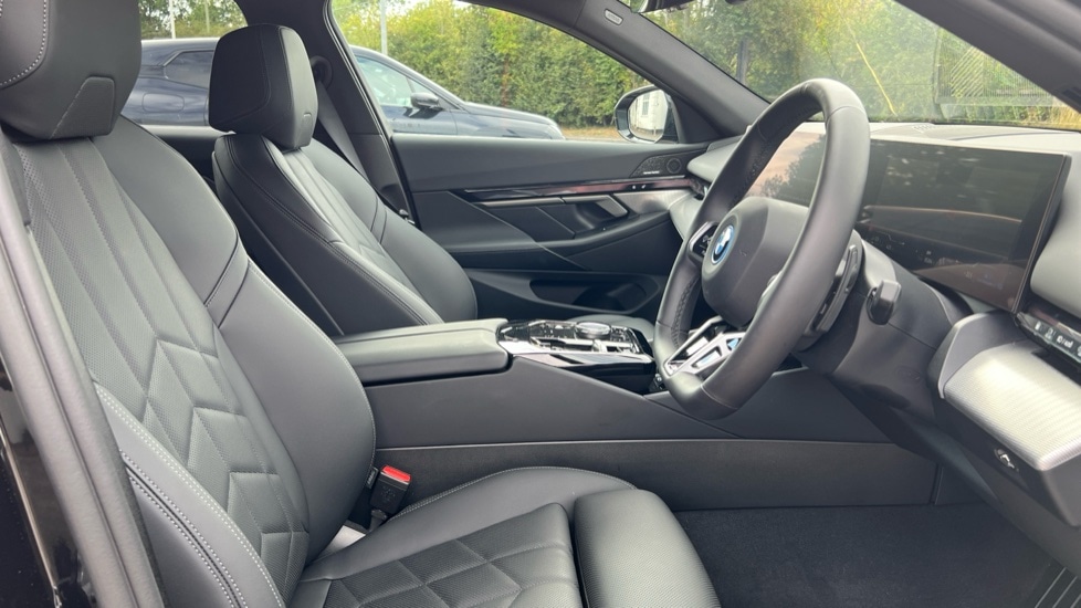 Used BMW 5 Series 2025 for sale - 76888824: Photo 11