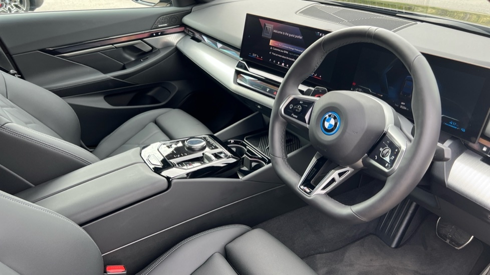 Used BMW 5 Series 2025 for sale - 76888824: Photo 6