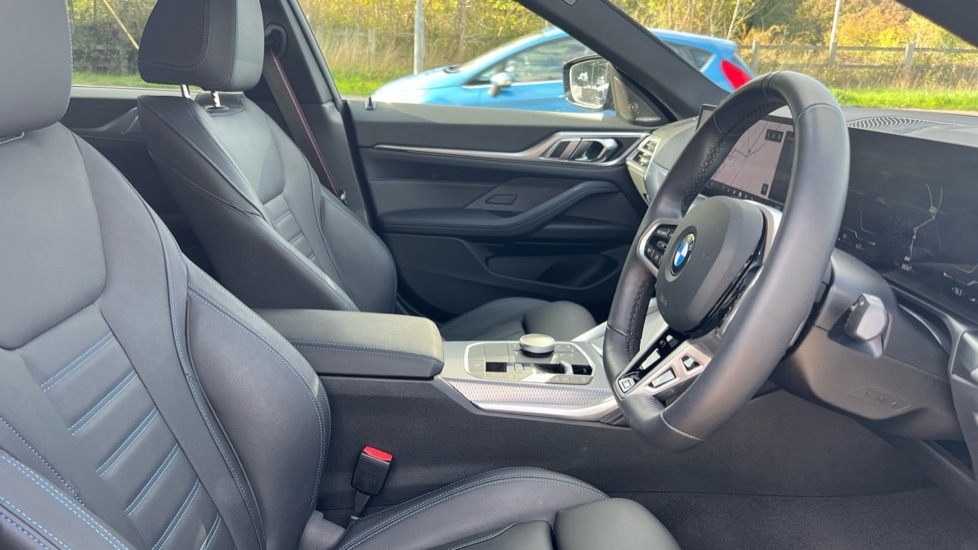 Used BMW 4 Series 2025 for sale - 76015238: Photo 11