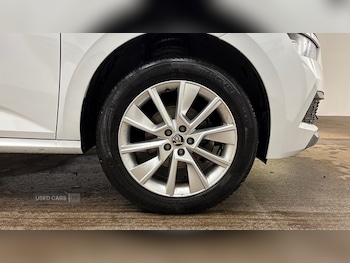 Used Skoda Kamiq 2023 for sale - 77110019: Photo